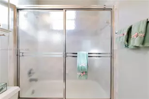 1140 Cedar Falls Dr, Weston, FL 33327 - Photo 29