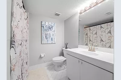 1240 SE 31st Ct #106-32, Homestead, FL 33035 - Photo 9