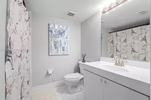 1240 SE 31st Ct, Homestead, FL 33035 - Photo 9