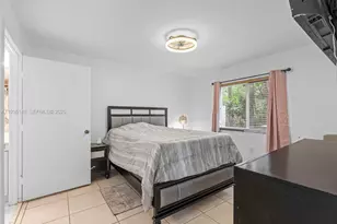 1240 SE 31st Ct, Homestead, FL 33035 - Photo 7