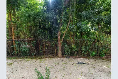 1240 SE 31st Ct #106-32, Homestead, FL 33035 - Photo 15