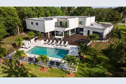 11861 NW 4th St, Plantation, FL 33325 - Photo 13