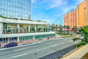 2924 Collins Ave, Miami Beach, FL 33140 - Photo 1