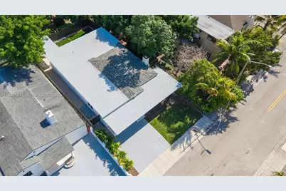 1511 SW 20th Ct, Miami, FL 33145 - Photo 3