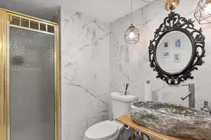 437 NE Golden Isles Dr, Hallandale Beach, FL 33009 - Photo 13