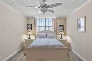 437 NE Golden Isles Dr, Hallandale Beach, FL 33009 - Photo 9