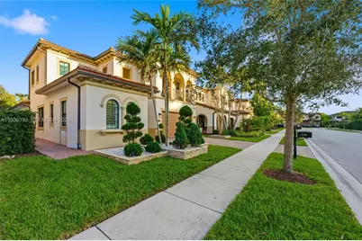 9220 E Meridian Dr, Parkland, FL 33076 - Photo 3