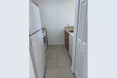 119 SW 6th Ave #707, Miami, FL 33130 - Photo 3