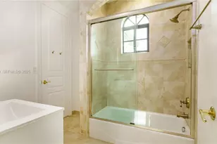 12000 NW 6th St, Plantation, FL 33325 - Photo 51