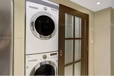 20281 E Country Club Dr #201, Aventura, FL 33180 - Photo 25