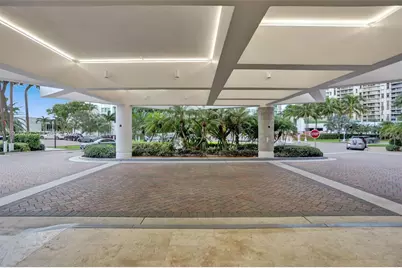 20281 E Country Club Dr #201, Aventura, FL 33180 - Photo 51