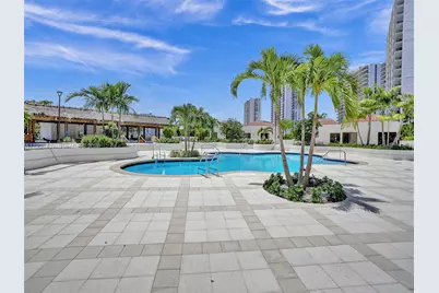 20281 E Country Club Dr #201, Aventura, FL 33180 - Photo 49