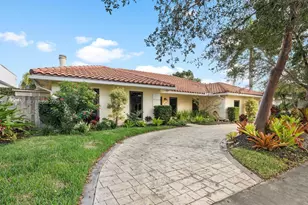 21151 NE 22nd Ct, Miami, FL 33180 - Photo 3