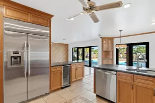 21151 NE 22nd Ct, Miami, FL 33180 - Photo 47