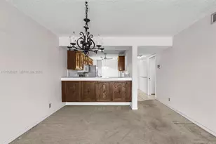 6321 Coral Lake Dr, Margate, FL 33063 - Photo 13