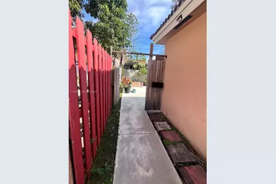 20613 SW 93rd Ave #2, Cutler Bay, FL 33189 - Photo 3