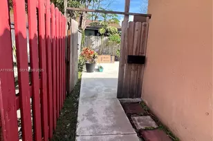 20613 SW 93rd Ave, Cutler Bay, FL 33189 - Photo 3