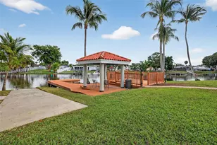 17841 NW 84th Ct, Hialeah, FL 33015 - Photo 55