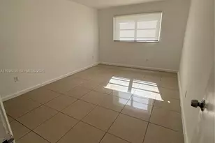 15201 NE 6th Ave, Miami, FL 33162 - Photo 13