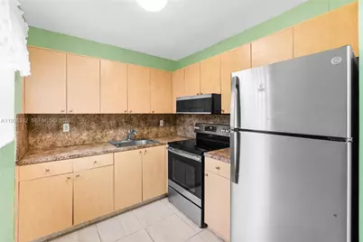 268 Coventry L #268, West Palm Beach, FL 33417 - Photo 9