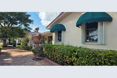 14545 SW 75th St, Miami, FL 33183 - Photo 3