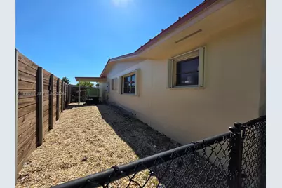 14545 SW 75th St, Miami, FL 33183 - Photo 45
