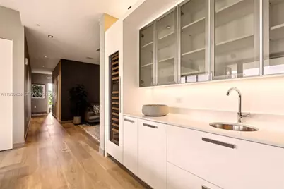 3581 E Glencoe St #309, Miami, FL 33133 - Photo 13