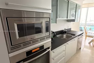 18201 Collins Ave, Sunny Isles Beach, FL 33160 - Photo 17