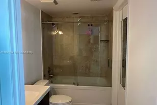 350 S Miami Ave, Miami, FL 33130 - Photo 5