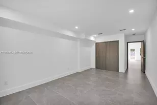 7902 SW 67th Ave, South Miami, FL 33143 - Photo 13