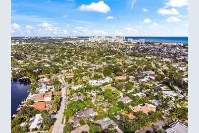 2132 Middle River Dr, Fort Lauderdale, FL 33305 - Photo 7