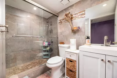 7535 Trent Dr #202, Tamarac, FL 33321 - Photo 17