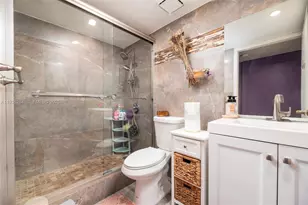 7535 Trent Dr, Tamarac, FL 33321 - Photo 17