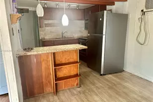 8732 SW 16th St, Davie, FL 33324 - Photo 9