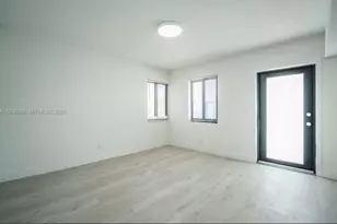 7927 Crespi Blvd, Miami Beach, FL 33141 - Photo 3