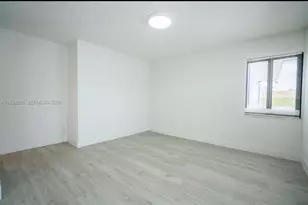 7927 Crespi Blvd, Miami Beach, FL 33141 - Photo 7