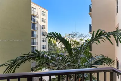 1919 Van Buren St #418A, Hollywood, FL 33020 - Photo 23