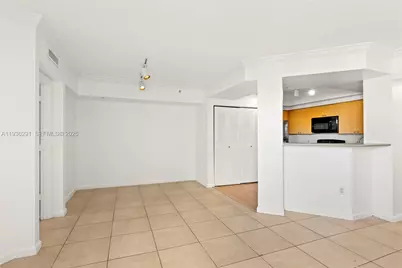 1919 Van Buren St #418A, Hollywood, FL 33020 - Photo 7