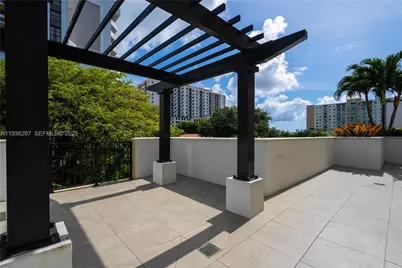 1091 Galiano St #306, Coral Gables, FL 33134 - Photo 3