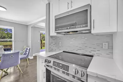17019 NW 23rd St, Pembroke Pines, FL 33028 - Photo 13