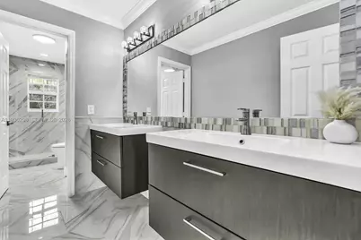 17019 NW 23rd St, Pembroke Pines, FL 33028 - Photo 23
