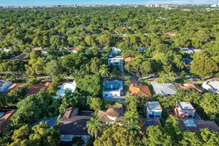 627 Alcazar Ave, Coral Gables, FL 33134 - Photo 3