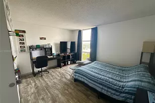 13499 Biscayne Blvd, North Miami, FL 33181 - Photo 11