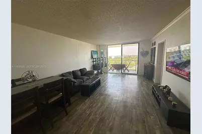 13499 Biscayne Blvd #1013, North Miami, FL 33181 - Photo 15