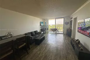 13499 Biscayne Blvd, North Miami, FL 33181 - Photo 15