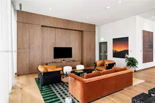 11 NE 6th St, Miami, FL 33132 - Photo 51