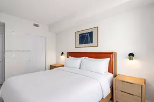 11 NE 6th St, Miami, FL 33132 - Photo 13