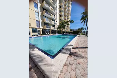 [Address not provided], North Miami, FL 33181 - Photo 41