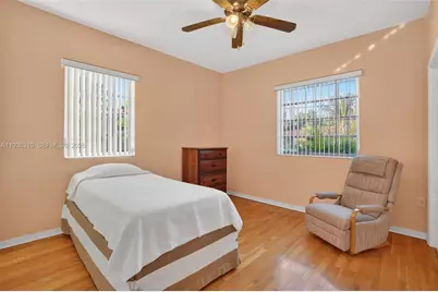 1633 SW 30th Ave, Miami, FL 33145 - Photo 19