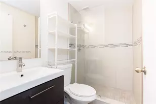 7818 Dixie Beach Cir, Tamarac, FL 33321 - Photo 21